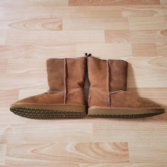 BNWOT American Eagle Brown faux fur winter boots size 5 - Picture 7 of 12